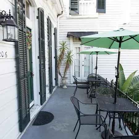 The Esplanade Guesthouse Mansion-3
